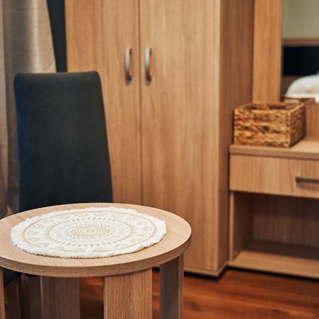 Hotel Lilia Włoszczowa Εξωτερικό φωτογραφία