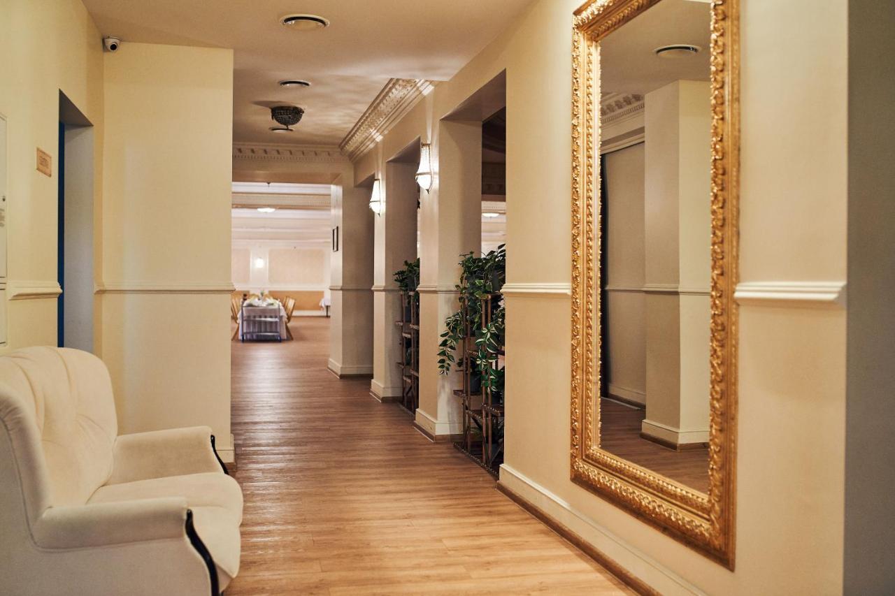 Hotel Lilia Włoszczowa Εξωτερικό φωτογραφία